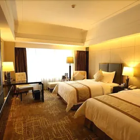 Freeland Jinglun Hotel - Image 3