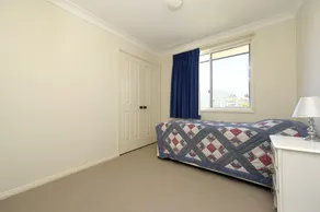 Reef Close, 1/2 - Image 5