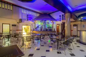 Aloha Nui Hotel by ZEN Rooms - Image 3