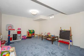 4 bdrms Milton near Toronto and Niagara - Image 5