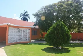 Hi Thatcher Villa - Image 3