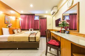 Wongcharearn Mansion - Image 5