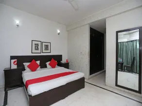 Hotel Surana Palace - Image 4