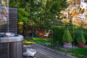 Hepburn View - Image 5