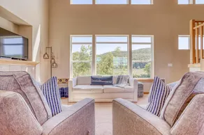 River House Resort - Image 3