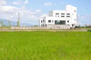 Yutian House - Image 5
