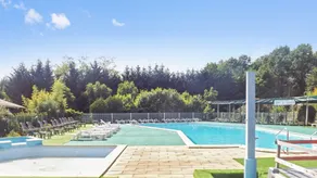 Bungalow With 2 Bedrooms in Saint-paul-lès-dax, With Pool Access and F - Image 2