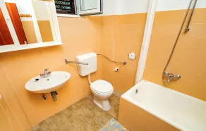 Awesome Apartment in Barbat na Rabu With Wifi and 3 Bedrooms - Image 5