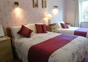 Eden Hill House - Image 4