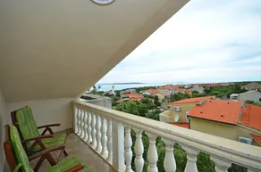 Appartamento con giardino, barbecue e terrazza | Vista sul giardino - Image 4