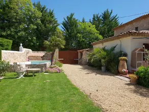 Quaint Holiday Home in Lorgues with Pool - Image 5