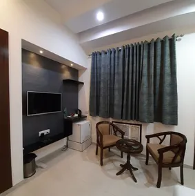 Shacon Suites - Image 2
