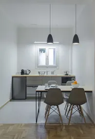 Centrally located flat with 1 bedroom - Image 2