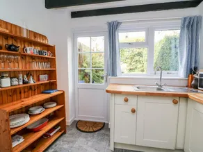 4 Oakfield Cottages - Image 2