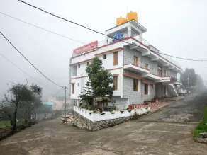 Sri Akilambiga Residency by OYO Rooms - Image 3