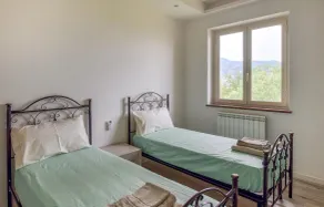Amazing Apartment in Isca Marina With Wifi and 3 Bedrooms - Image 5