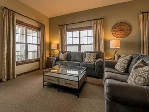 3 Br: Soaring Eagle 404 - Image 2