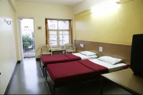Premdan Hotel - Image 2