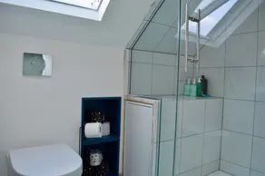 Spacious 3 Bedroom House in Didsbury Manchester - Image 4