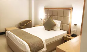 Hotel Chanakya Inn - Image 4