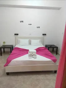 Hidden Paradise Apartments - Image 5
