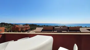 Elegante Duplex con Vistas al Mar MSJ89 - Image 3