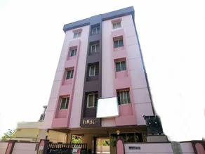 Srk Grand by OYO Rooms - Image 4