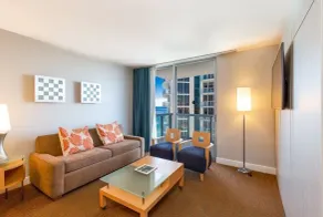 Mareof1br - Unit 2410 - Ammos 1 Bedroom Condo by Redawning - Image 4