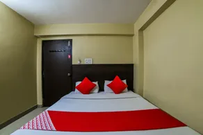 OYO 2840 Kanha Grand - Image 2