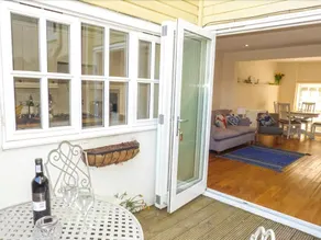 Studio Cottage - Image 4