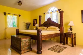 Camelot Villa - Image 3