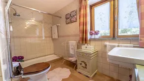 Villa com Piscina Braga by Izibookings - Image 4