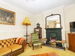 Cowslip House - Image 4