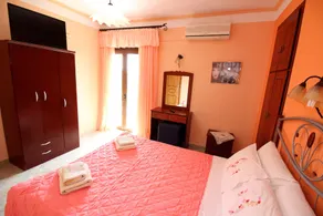 Prestige Studio & Apartment - Image 2