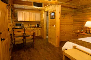 Red Canyon Village - Image 5