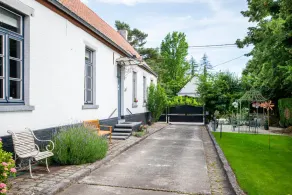 Au Petit Dragon B&B - Image 4