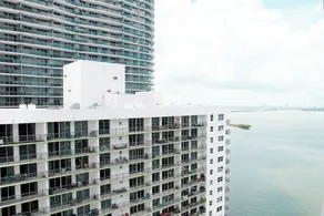 One Luxury Miami Brickell - Image 4