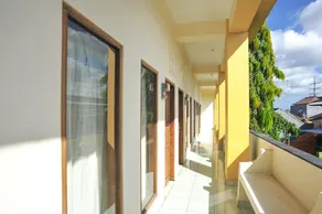 Airy Denpasar Selatan Raya Pemogan Gang Taman 21X Bali - Image 2