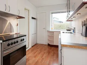 Comfortable Holiday Home in Lolland Near Sea - Image 2