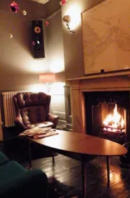 The Falmouth Townhouse - Image 4
