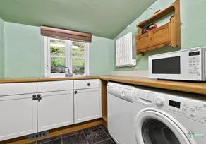 Felin Dwarch Cottage, Mathry - Image 3