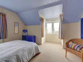 Calm Holiday Home in Broadstairs Kent With Garden - Image 4