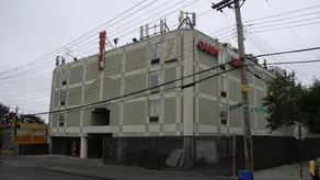 Oasis Motel Brooklyn - Image 5