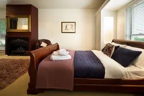 Zen Suite - Image 2