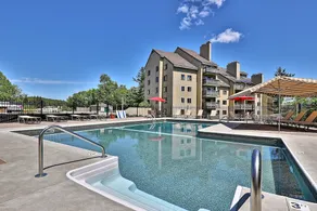 MG 3B02 - Wow. Can you get any closer?  1BR/1BA Sleeps 4 - Image 5