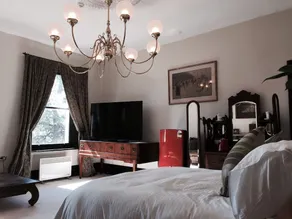 Claremont House - Image 4
