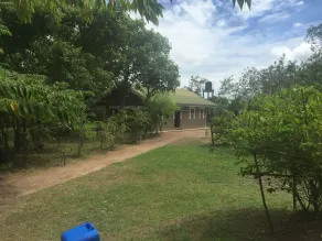 Captain's Lake Safari Lodge - Image 3