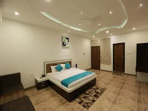OYO Flagship Hotel Surya Galaxy - Image 2