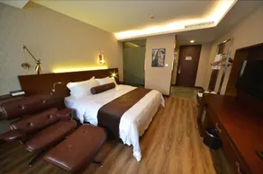 Manxin Hotel Xujiahui - Image 4