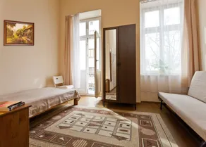 Enigma Hostel & Apartments - Image 4